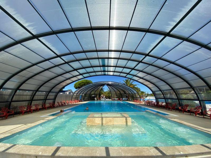 Готель Camping Officiel Siblu Mer Et Soleil Сен-Жорж-д'Олерон Екстер'єр фото